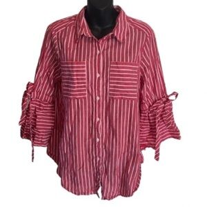 Khaki’s & Co muted red and white striped button down shirt size L
